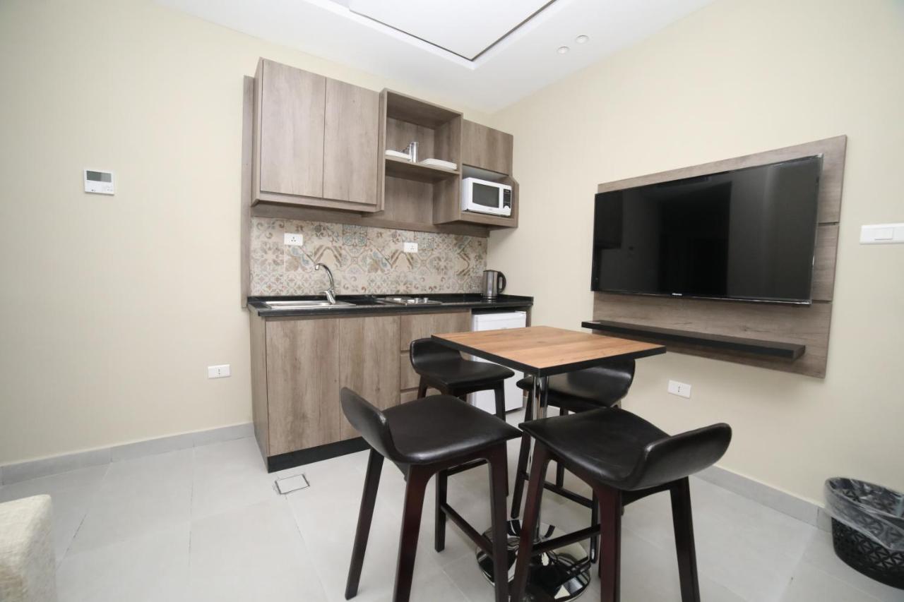 عمان فندق صحارى الخليج Sahara Gulf Hotel Apartments المظهر الخارجي الصورة