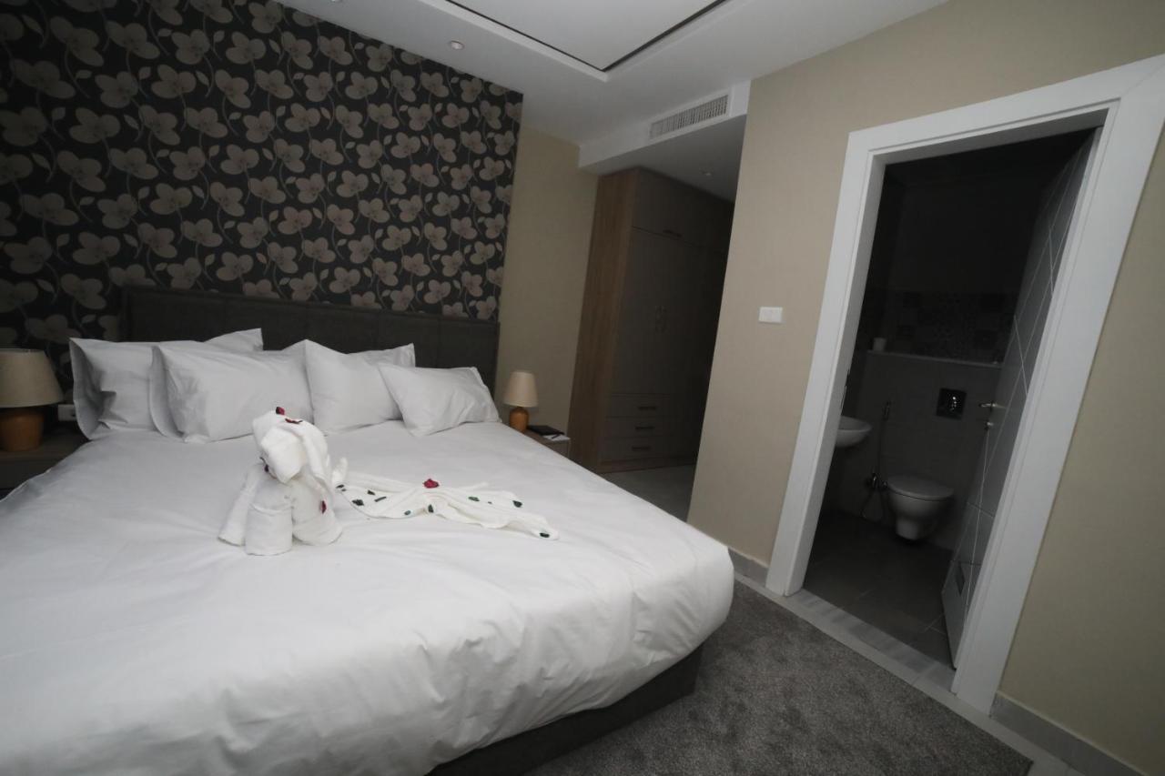 عمان فندق صحارى الخليج Sahara Gulf Hotel Apartments المظهر الخارجي الصورة