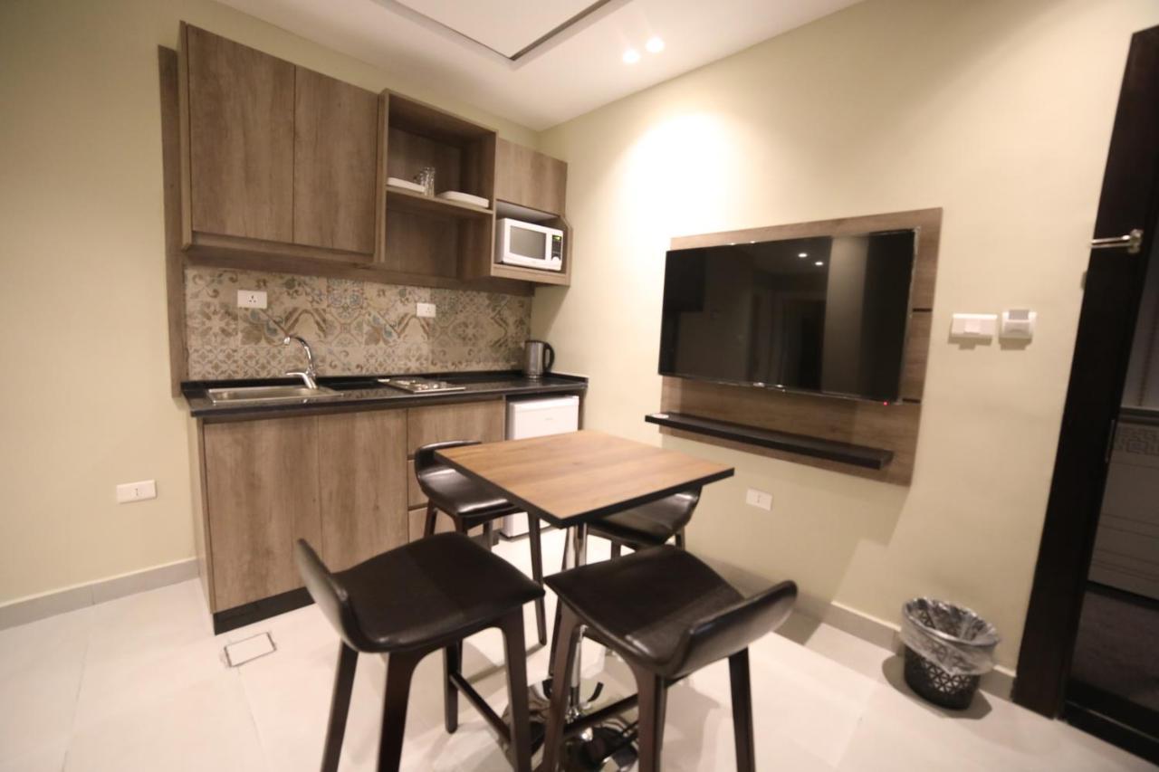 عمان فندق صحارى الخليج Sahara Gulf Hotel Apartments المظهر الخارجي الصورة