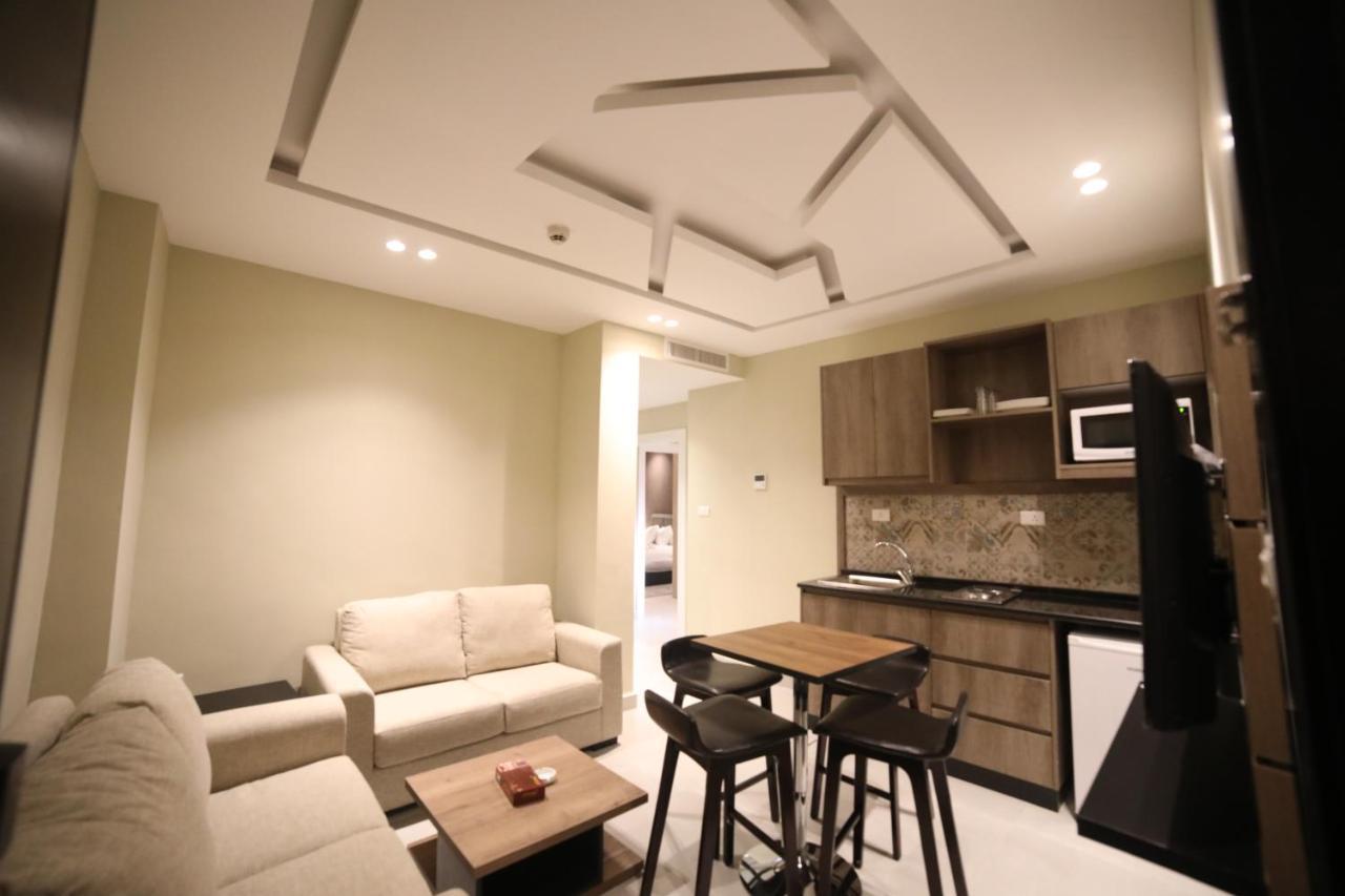 عمان فندق صحارى الخليج Sahara Gulf Hotel Apartments المظهر الخارجي الصورة