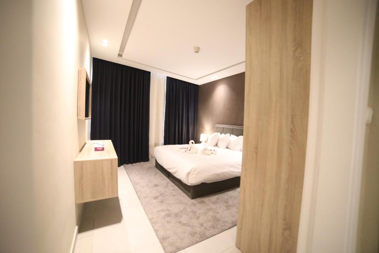 عمان فندق صحارى الخليج Sahara Gulf Hotel Apartments المظهر الخارجي الصورة