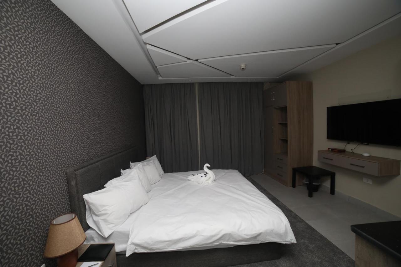 عمان فندق صحارى الخليج Sahara Gulf Hotel Apartments المظهر الخارجي الصورة